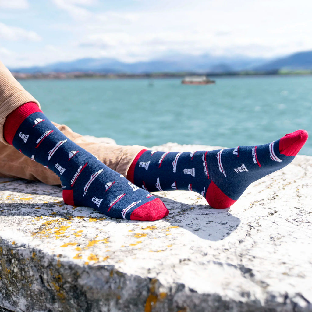 Calcetines estampados barcos y faros Santander
